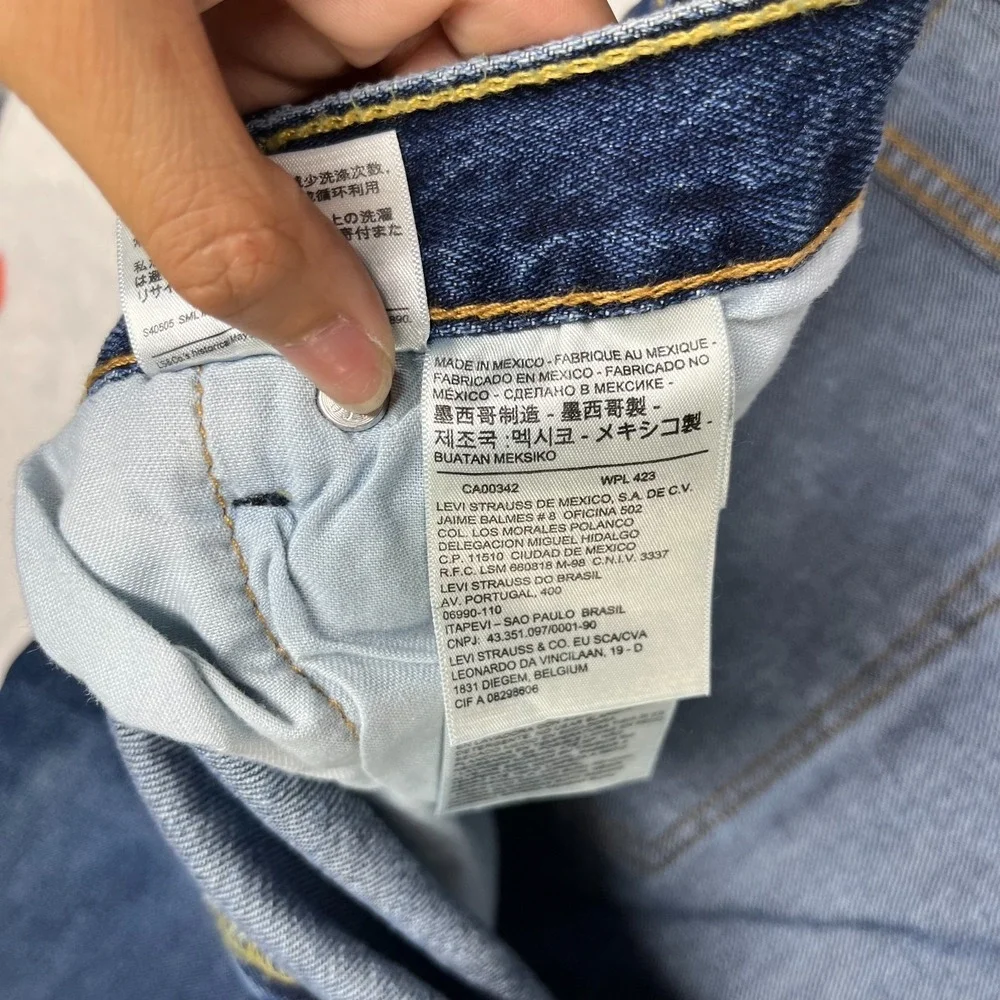 Levi's 569‎ Denim Shorts Men's Blue High Rise Pockets Classic Zip Fly - 26X9.5